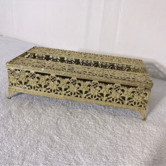 Vintage Gold Tone Metal Tissue Box Cover - Picture 1 of 12